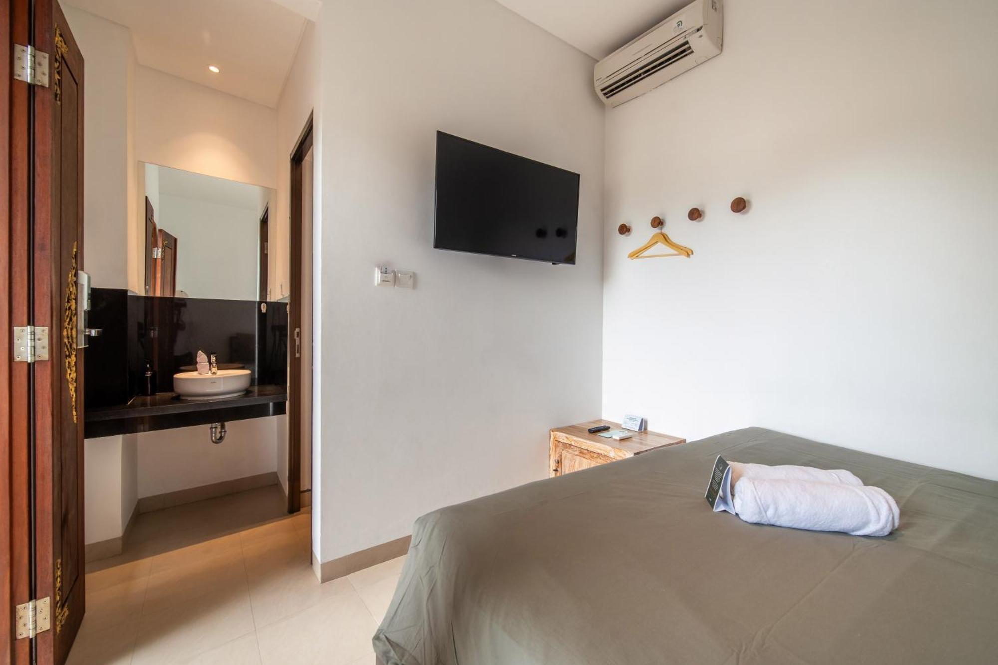 Gelatik Bed And Breakfast Seminyak Exterior foto