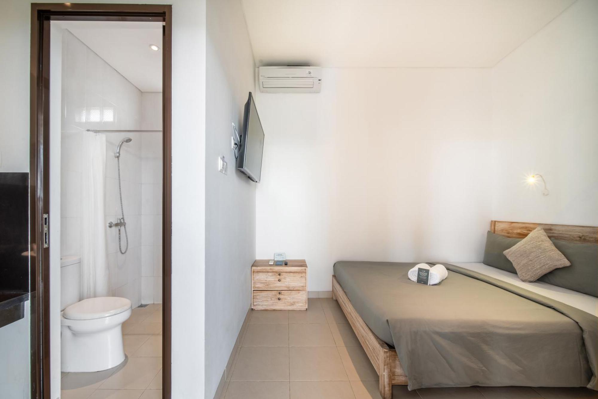 Gelatik Bed And Breakfast Seminyak Exterior foto