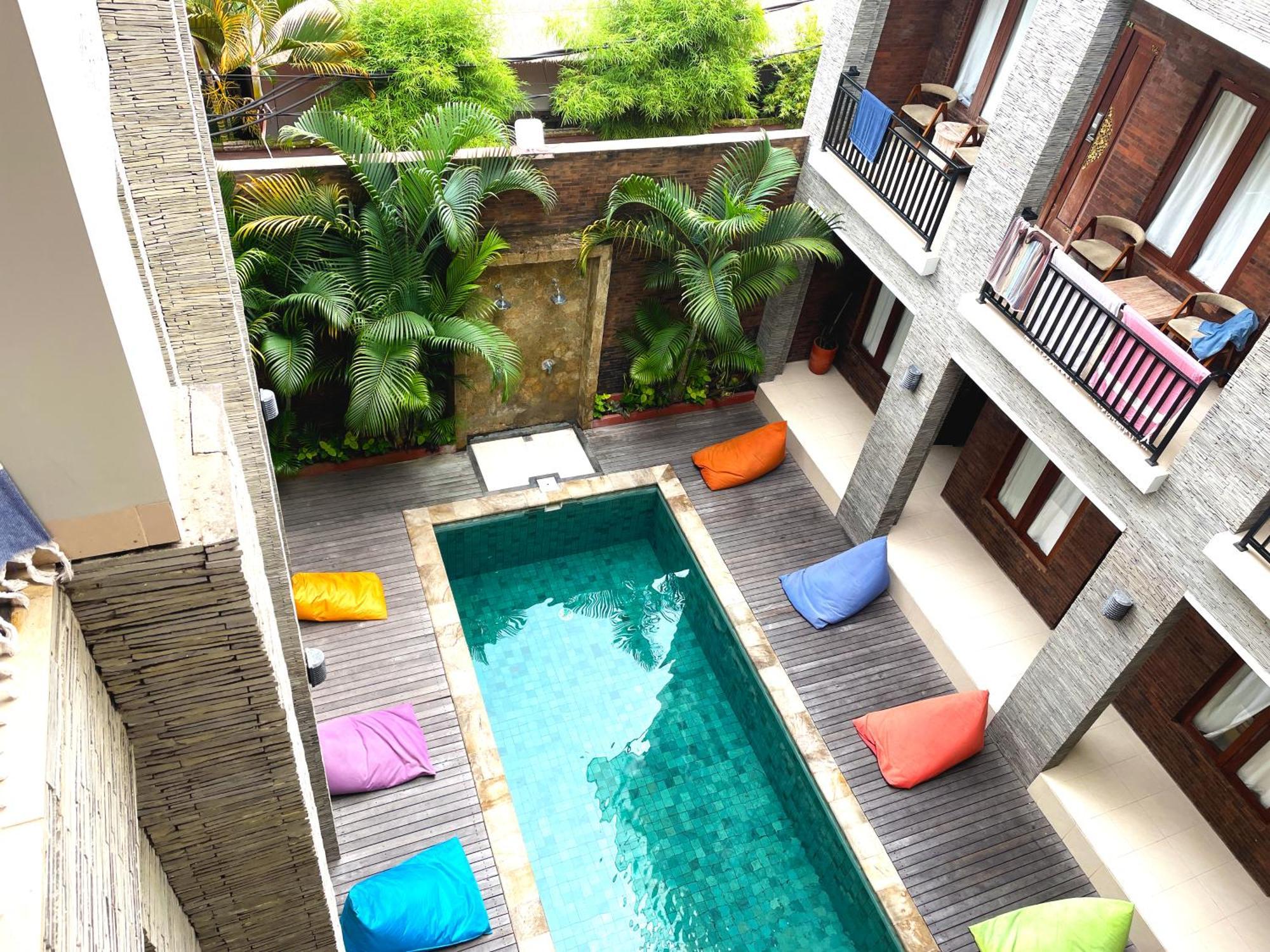 Gelatik Bed And Breakfast Seminyak Exterior foto
