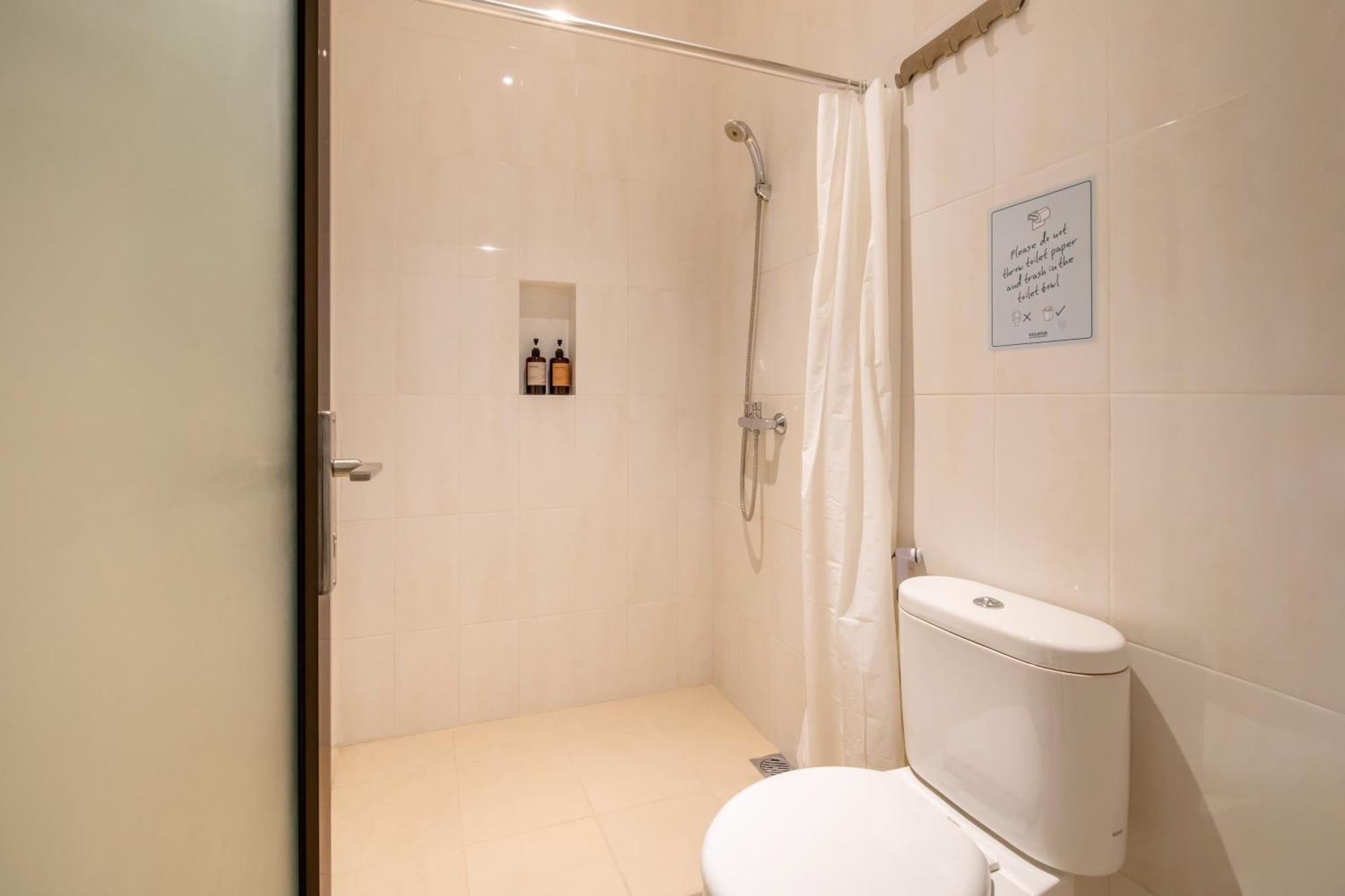 Gelatik Bed And Breakfast Seminyak Exterior foto