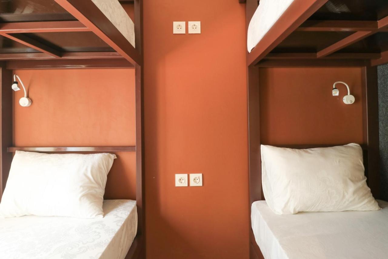 Gelatik Bed And Breakfast Seminyak Exterior foto